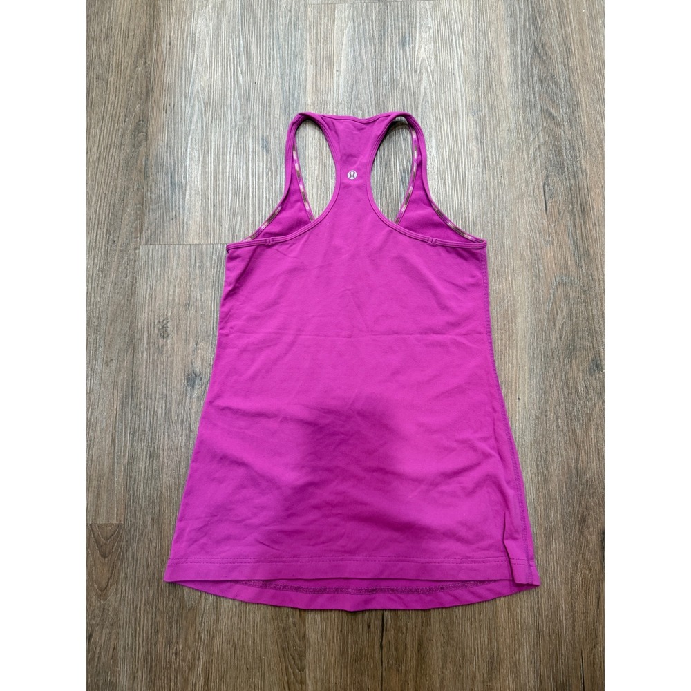 Lululemon Womens Magenta‎ Purple Racerback Yoga Tank Top Scoop Neck Size6